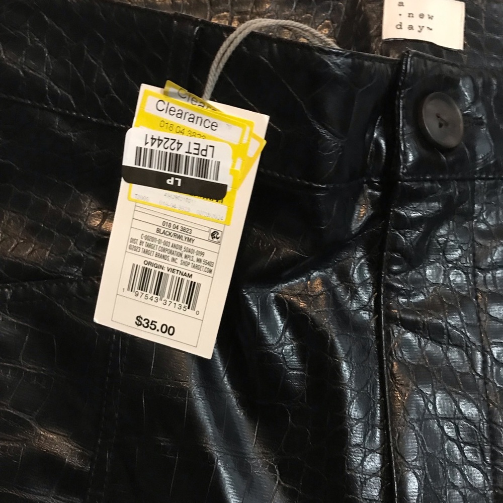 A New Day Black Faux Leather Croc Embossed Straight Leg Pants Size 12 NWT - Picture 4 of 6